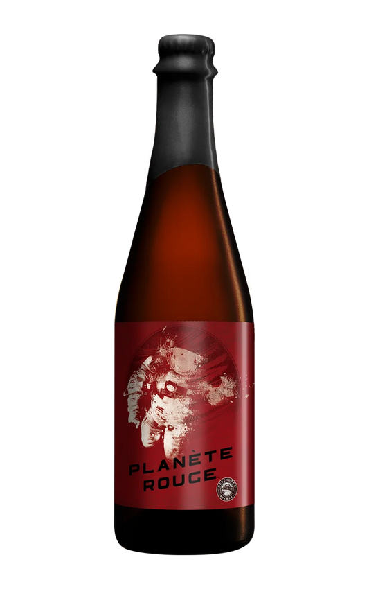 A photograph of the Planete Rouge bottle.